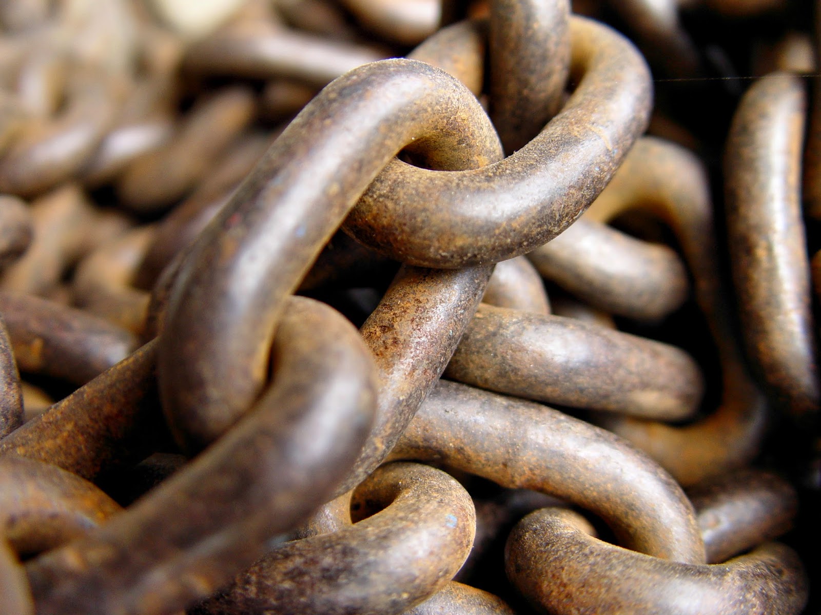 rusty_chains
