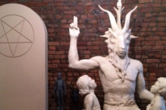 Oklahoma_satanic_statue-890x395-600x266